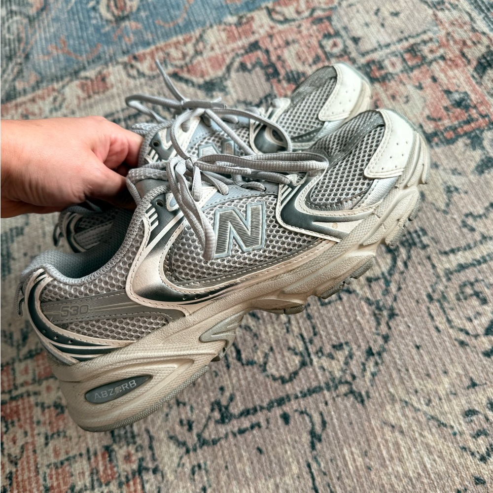 New Balance Women's Silver and Gray Sneakers